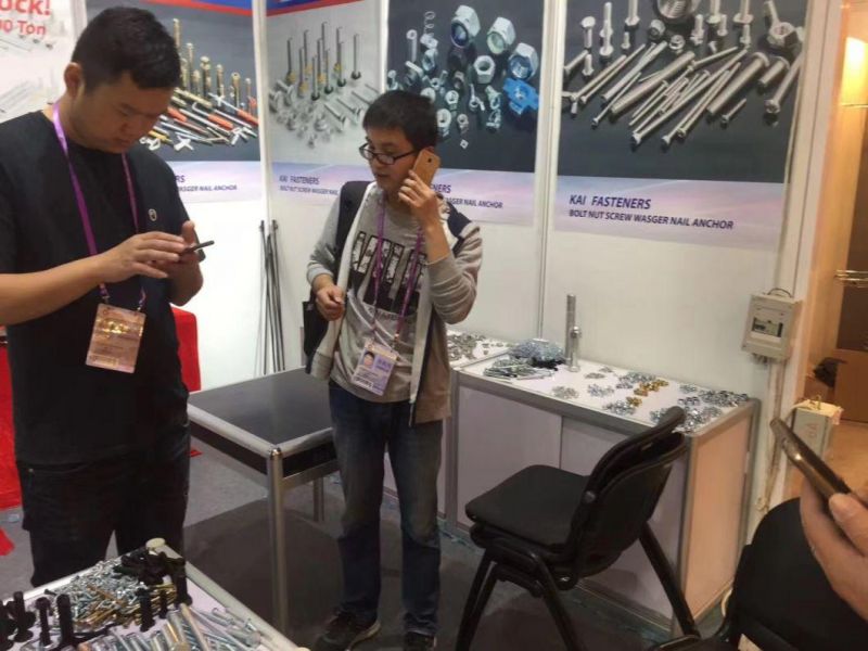 Slotted Bolt Carriage Bolt Zinc Plated Pan Head Zinc