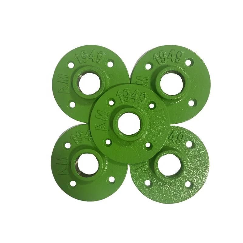 1/2 Inch Green Malleable Iron Pipe Fitting Threaded Floor Flange with 4 Holes for Shelf Bracket