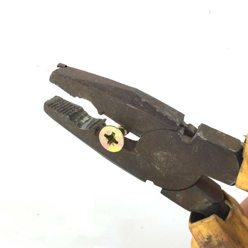 Good Quality Wholesale Fasteners Hardware Tools Yellow Zinc White Zinc Square Harden Countersunk Chipboard Screw for Wood and Construction