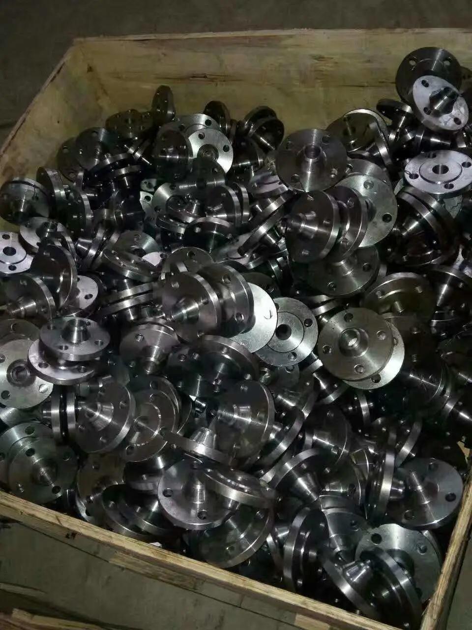 ASTM A105 / F316/316L Wn Flange