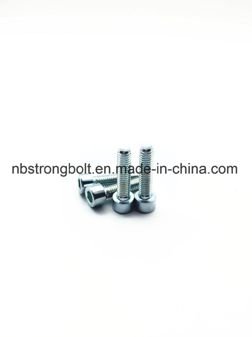 Hexagon Socket Screw DIN912 Grade 8.8 with White Zinc Plated Cr3+