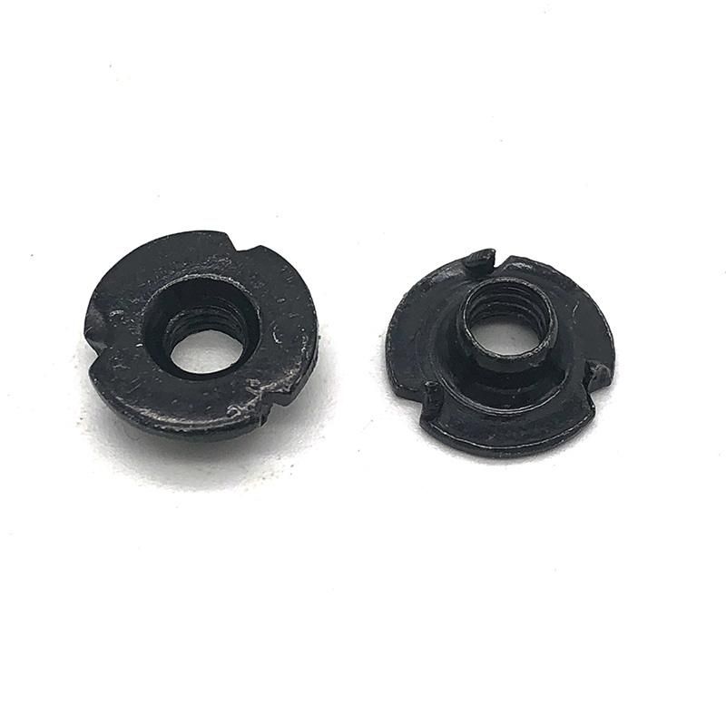 Four Claw Tee Nut DIN1624/DIN 1624 Wood Insert T Nut with Four Prong