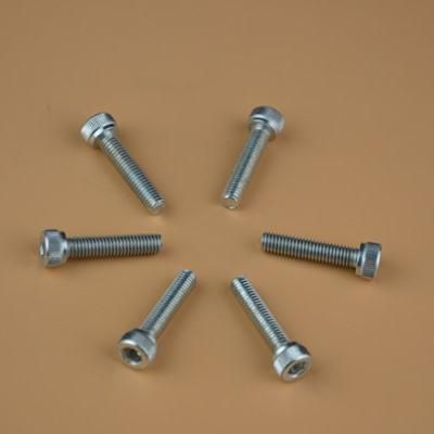 Self-Drilling Screws, Self-Tapping Screws, Wood Screws, Bolts, Drywall Screws, Machine Screw Can Be Manufactured in Length up to 300mm