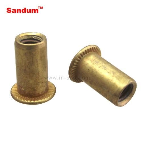 China Manufacturer Yellow Zinc Ribbed Flanged Head Rivet Nut
