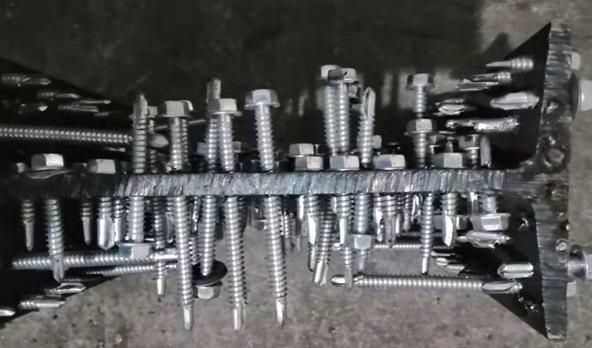 High Quality Galvanized Hex Flange Self Drilling Roofing Screw with Washer Rubber