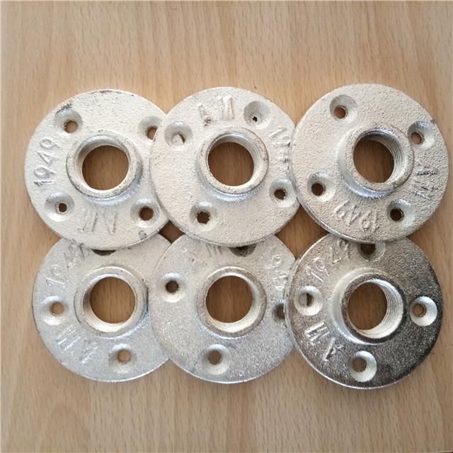 Electroplating and Hot DIP Galvanized Malleable Iron Pipe Fittings Floor Flange for Open Shelving